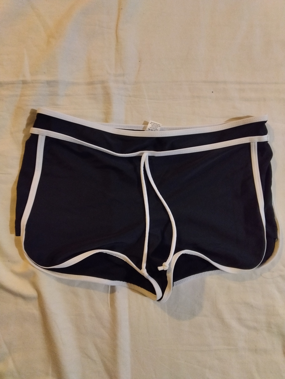 Source Unknown Navy Blue Athletic Shorts with White Trim